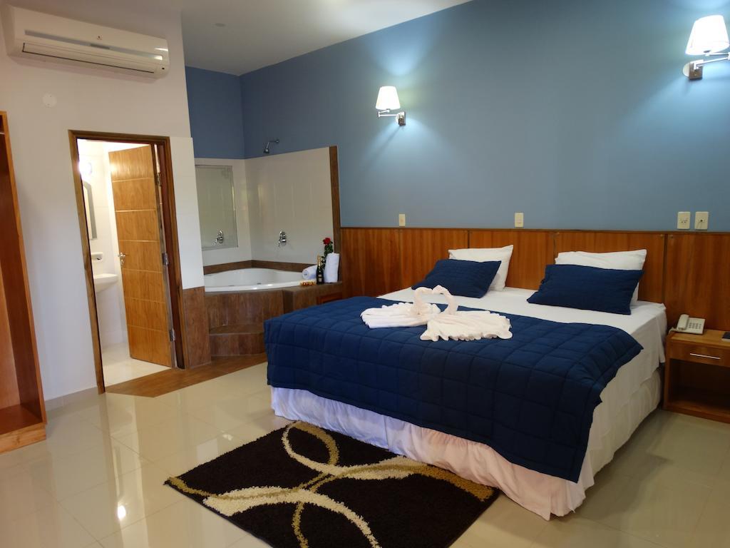 Terwindt Hotel Encarnacion Room photo