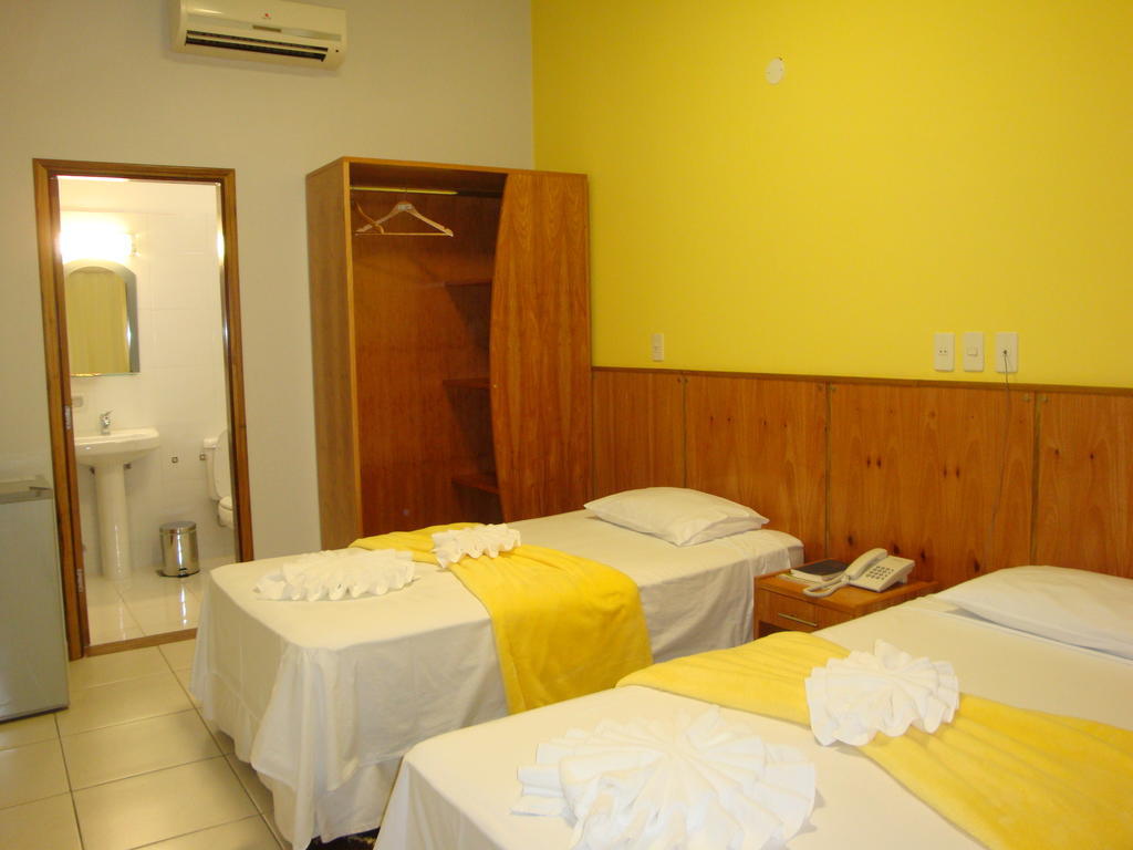 Terwindt Hotel Encarnacion Room photo